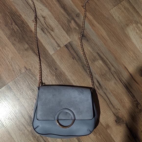 H&M Faux Suede Bag Gold Ring - Picture 1 of 5